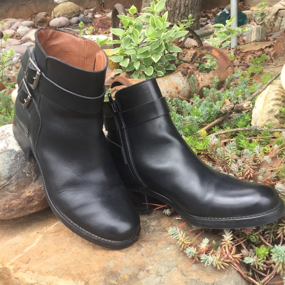 Tara M motoboots size 37 US-6 to 6.5